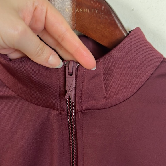 Reebok Track Top Jacket Maroon Black Mens Size Small Gym Running - Picture 5 of 15